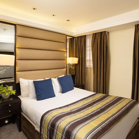 เดอะ มาร์เบิล อาร์ช ลอนดอน Hotel ภายนอก รูปภาพ A bedroom at the hotel