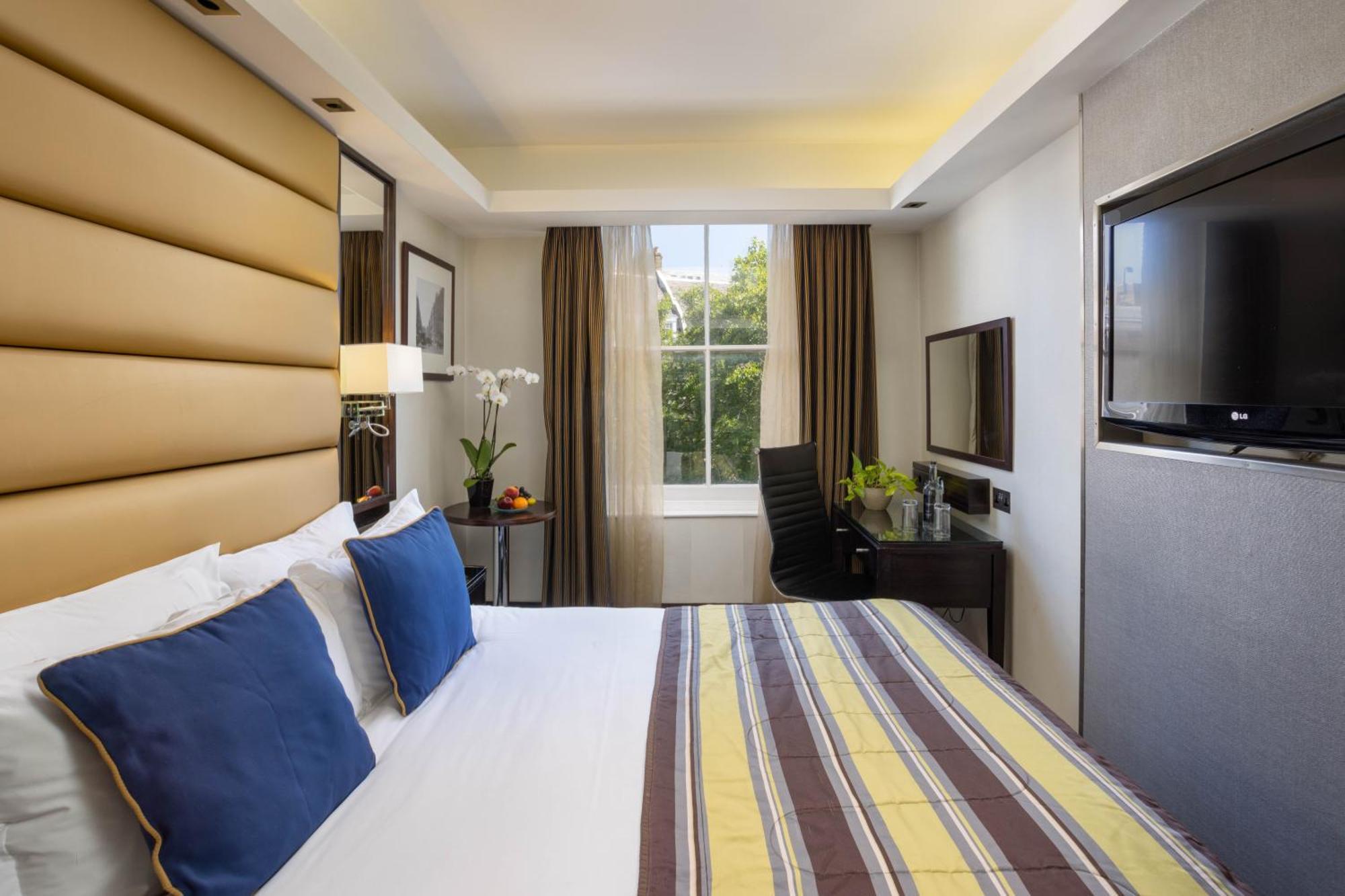 เดอะ มาร์เบิล อาร์ช ลอนดอน Hotel ภายนอก รูปภาพ A bedroom at the hotel