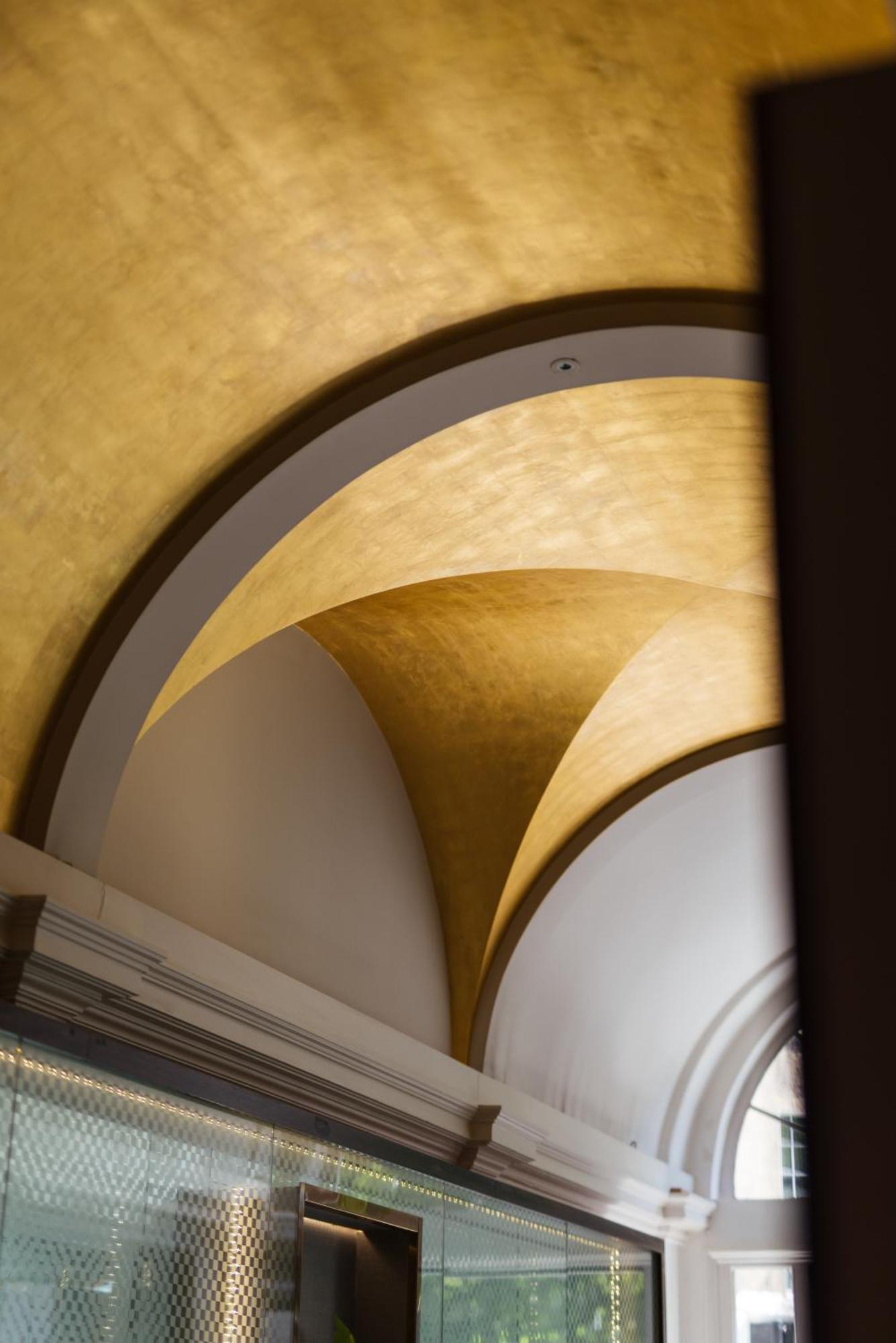 เดอะ มาร์เบิล อาร์ช ลอนดอน Hotel ภายนอก รูปภาพ Gold leafing on a ceiling