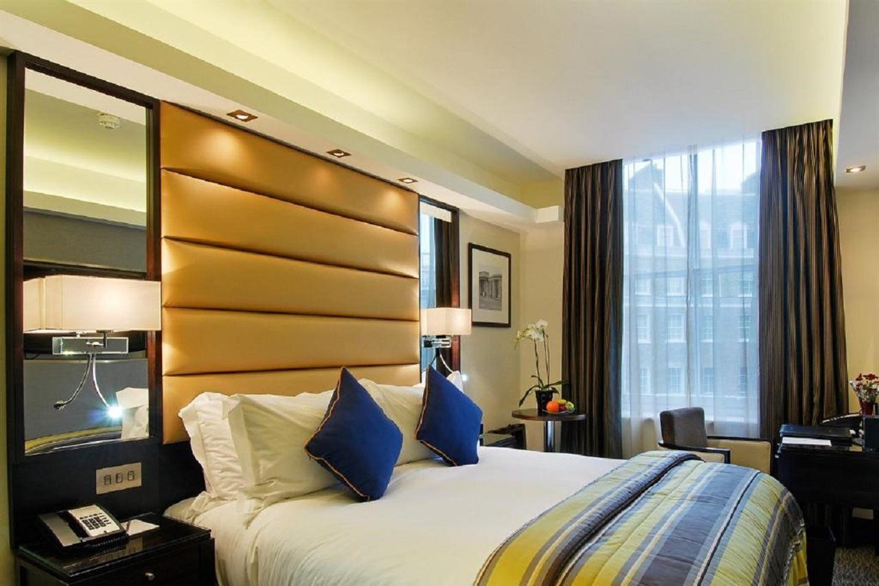 เดอะ มาร์เบิล อาร์ช ลอนดอน Hotel ภายนอก รูปภาพ A bedroom at the hotel